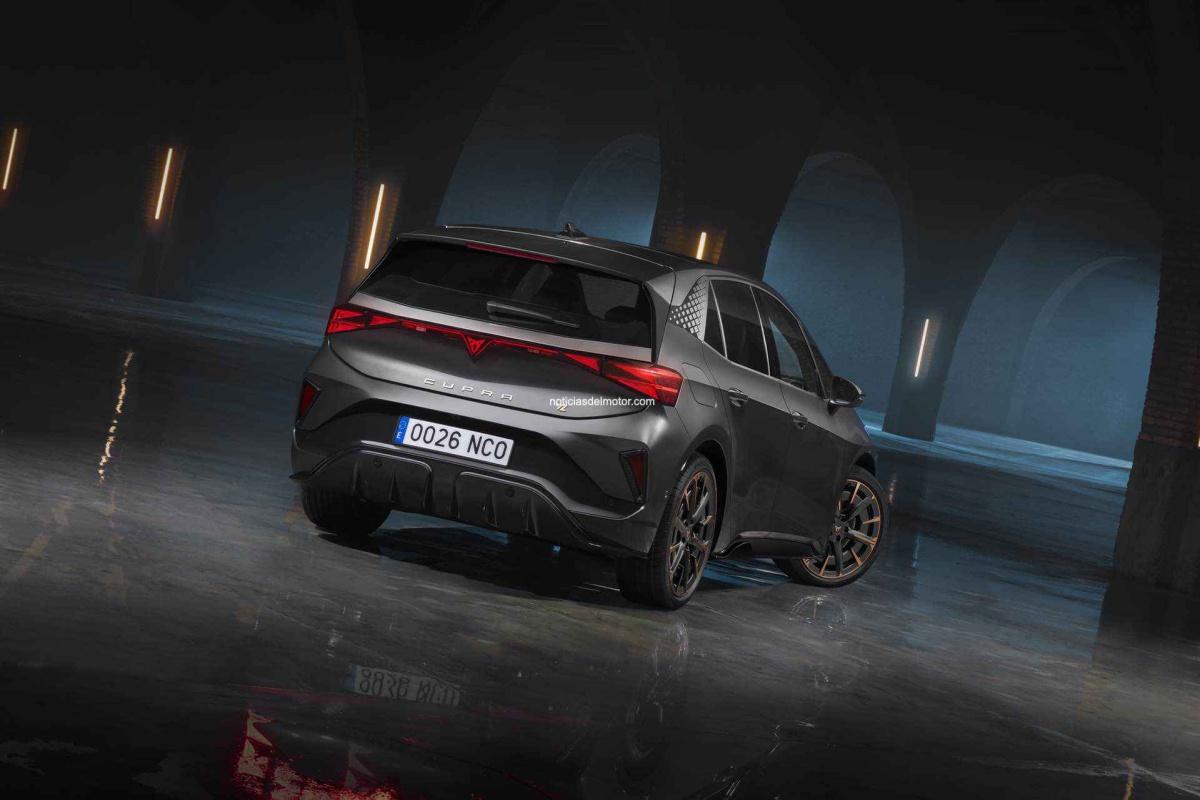 EL NUEVO CUPRA BORN YA ACEPTA PEDIDOS. EL COMPACTO 100% ELÉCTRICO SUPONE UN SALTO EN DISEÑO, POTENCIA Y TECNOLOGÍA