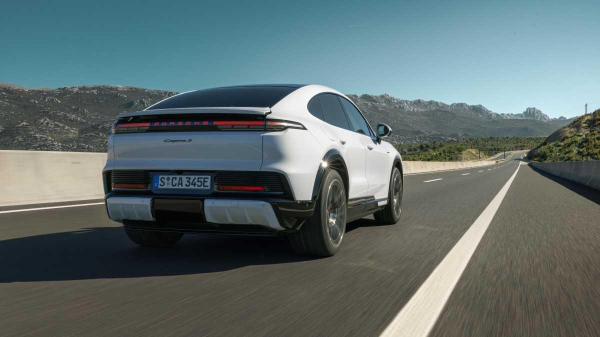 NUEVO CAYENNE COUPÉ ELECTRIC, INSPIRADO EN UN ICONO NUEVO CAYENNE COUPÉ ELECTRIC, INSPIRADO EN UN ICONO