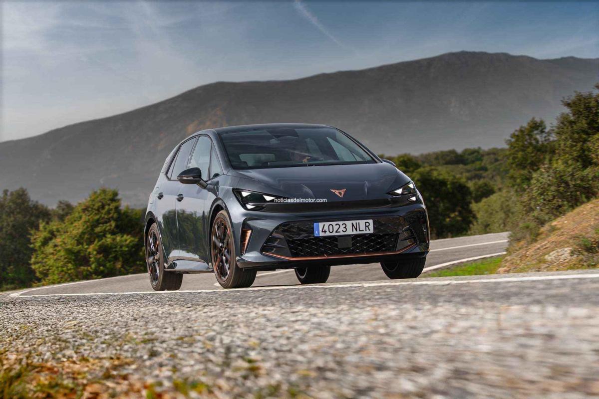 EL NUEVO CUPRA BORN VZ LLEGA A LA CARRETERA CON UN GRAN RENDIMIENTO ELÉCTRICO EL NUEVO CUPRA BORN VZ LLEGA A LA CARRETERA CON UN GRAN RENDIMIENTO ELÉCTRICO