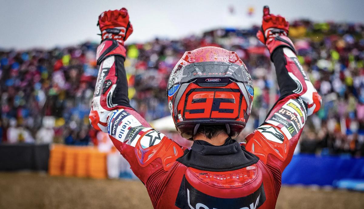 Marc Márquez reina en el caos con una auténtica jugada maestra