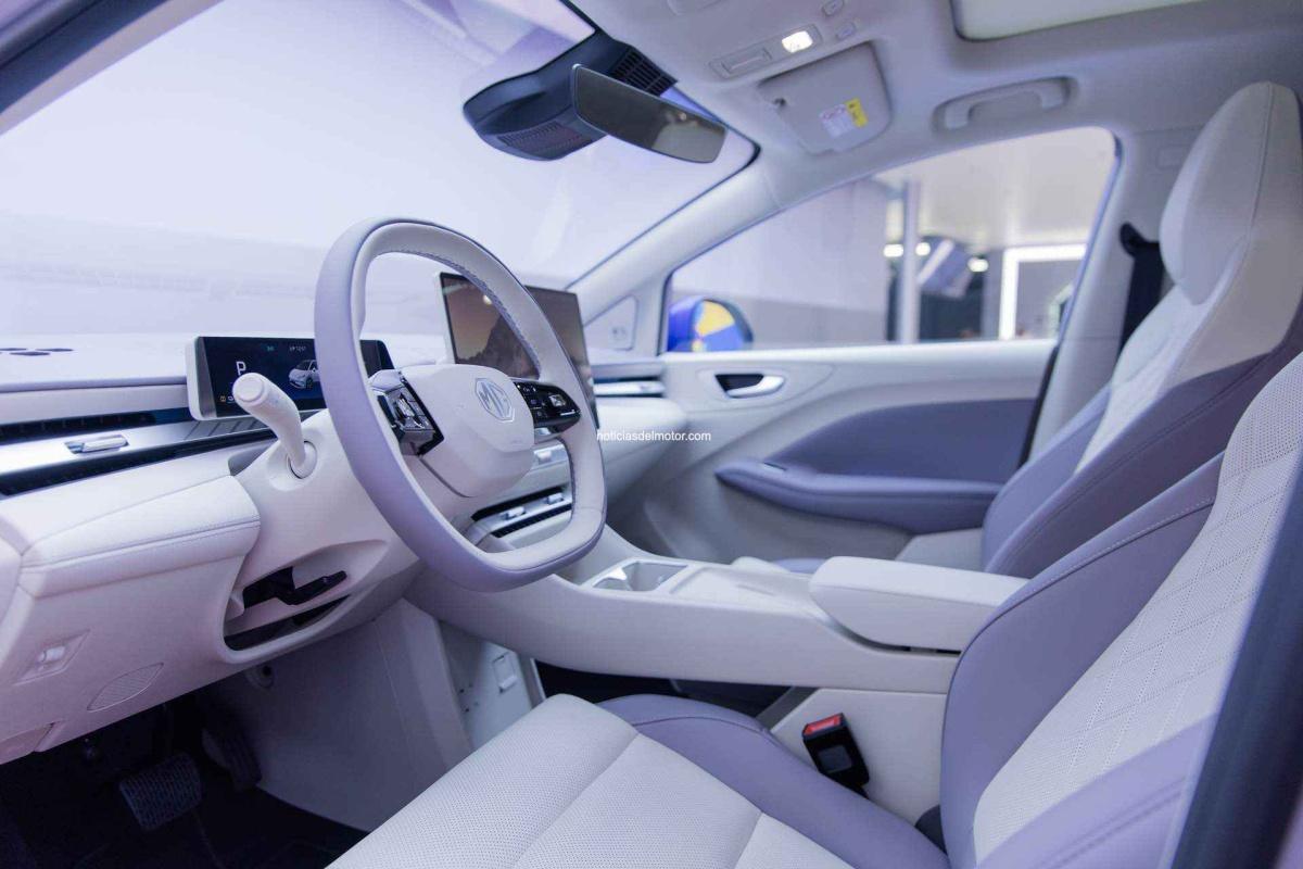 MG EN EL SALÓN DEL AUTOMÓVIL DE BEIJING