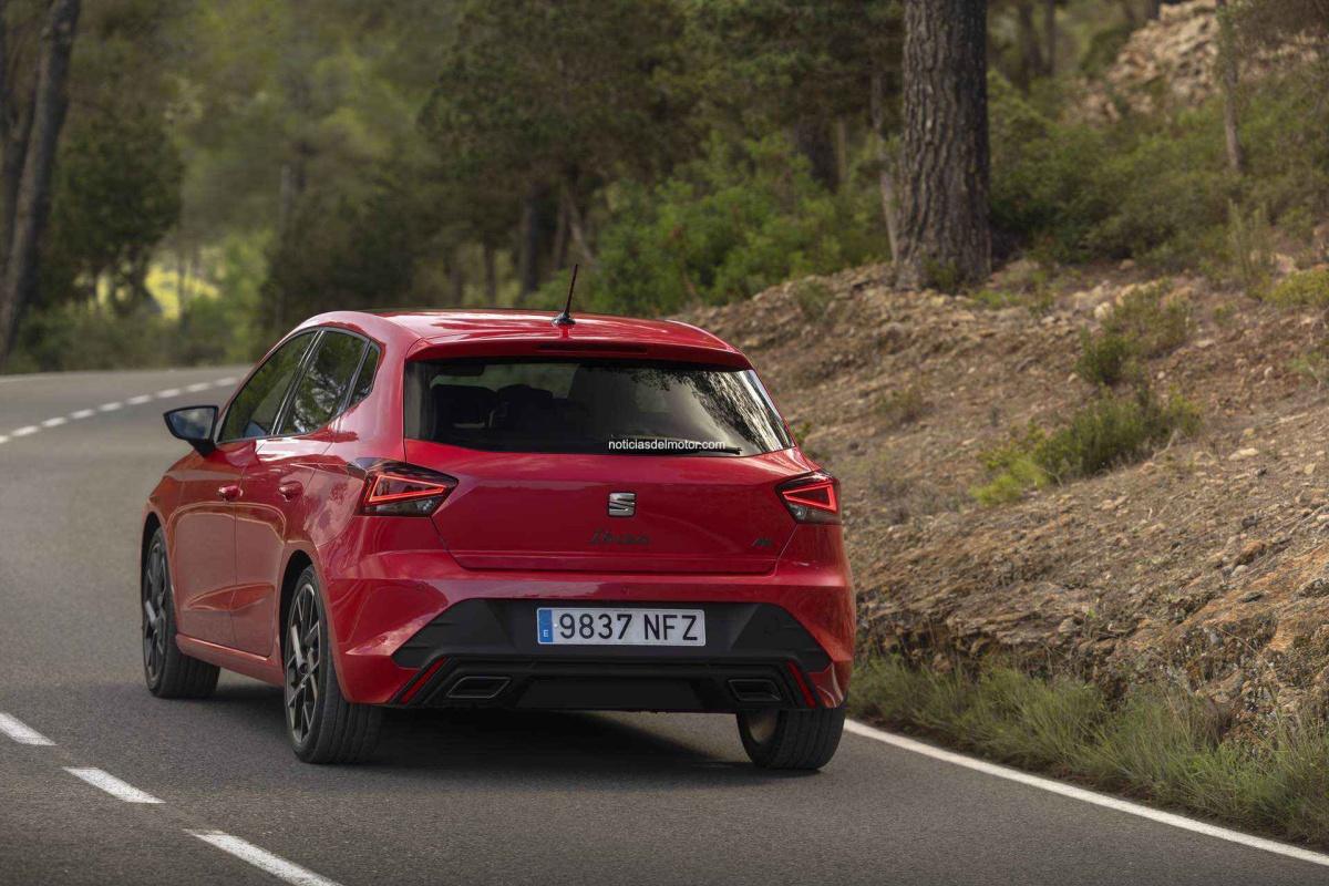 SEAT IBIZA: 42 AÑOS NO SE CUMPLEN TODOS LOS DÍAS SEAT IBIZA: 42 AÑOS NO SE CUMPLEN TODOS LOS DÍAS