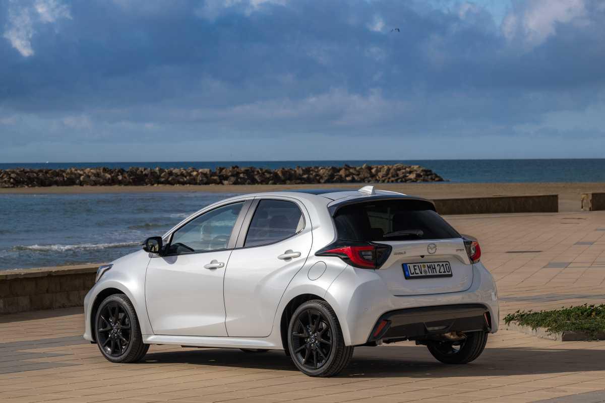 Mazda2 Hybrid 2026: aun más refinado