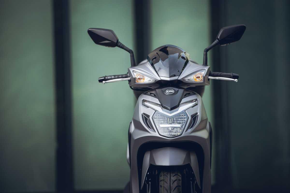 SYMPHONY SR 125 ABS 2026: EL SUPERVENTAS DE SYM RENUEVA SU VERSIÓN ABS CON EL MISMO ADN