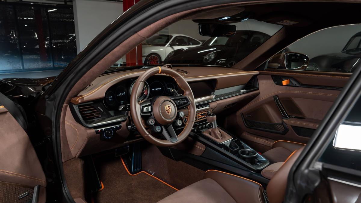 POTENCIA Y DISEÑO: UN 911 GT3 RS FUERA DE LO COMÚN POTENCIA Y DISEÑO: UN 911 GT3 RS FUERA DE LO COMÚN