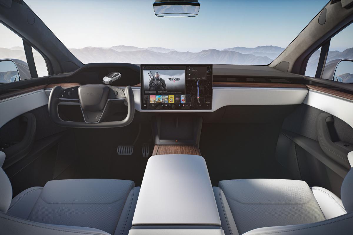 TESLA Y CHINA REDEFINEN EL FUTURO INMEDIATO DE LA CONDUCCIÓN AUTÓNOMA
