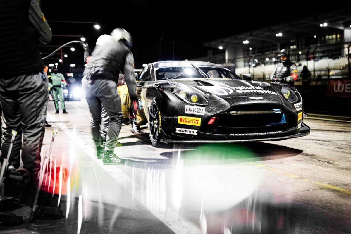 ASTON MARTIN VANTAGE LOGRA SU PRIMER PODIO ABSOLUTO EN LAS 24 HORAS DE NÜRBURGRING EN EL 20 ANIVERSARIO DE SU DEBUT