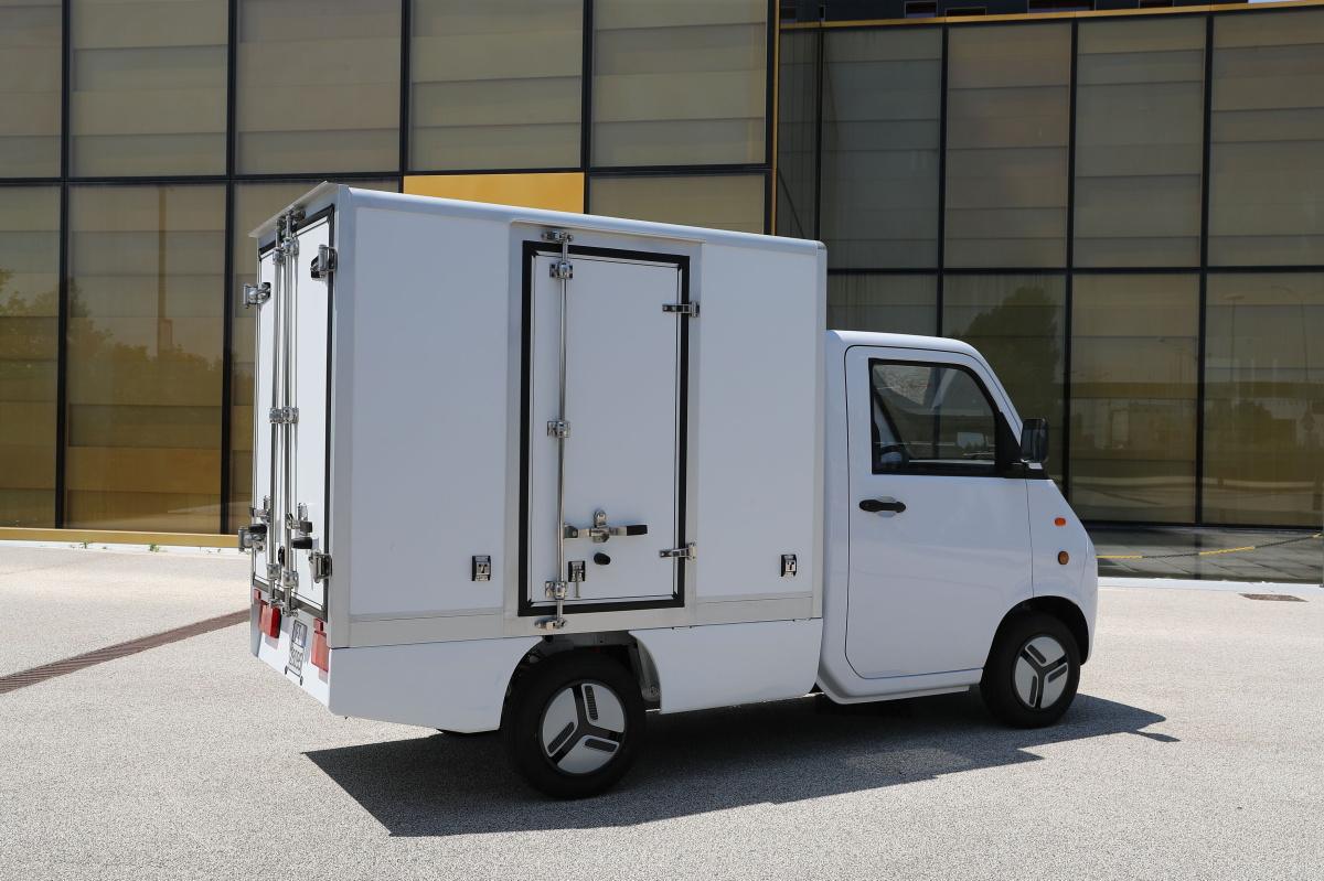 BONTU DESEMBARCA EN EL MERCADO EUROPEO CON UNA COMPLETA GAMA DE CUADRICICLOS: MINICARS Y VEHÍCULOS MICRO-COMERCIALES BONTU DESEMBARCA EN EL MERCADO EUROPEO CON UNA COMPLETA GAMA DE CUADRICICLOS: MINICARS Y VEHÍCULOS MICRO-COMERCIALES
