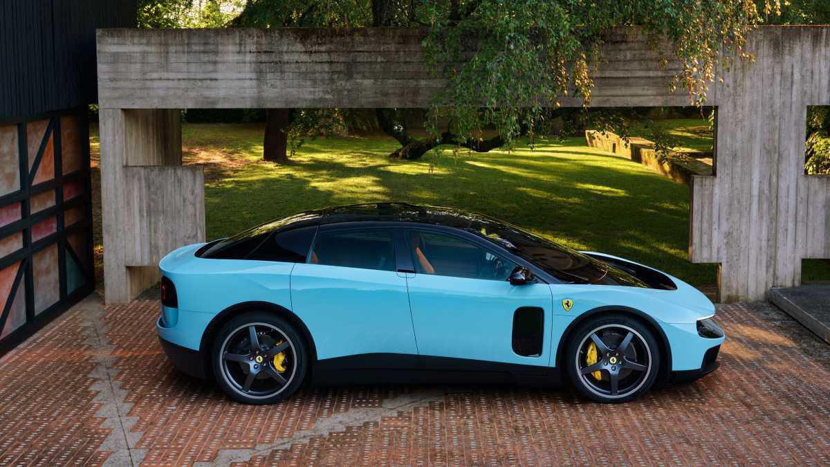 FERRARI LUCE: SE INAUGURA UN NUEVO CAPÍTULO PARA LA MARCA DE MARANELLO FERRARI LUCE: SE INAUGURA UN NUEVO CAPÍTULO PARA LA MARCA DE MARANELLO