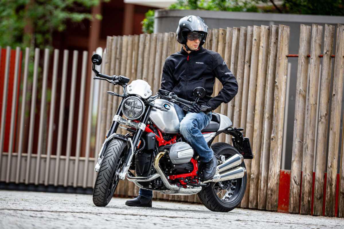 ACERBIS LANZA UNA NUEVA LÍNEA DE VAQUEROS PARA MOTO ACERBIS LANZA UNA NUEVA LÍNEA DE VAQUEROS PARA MOTO