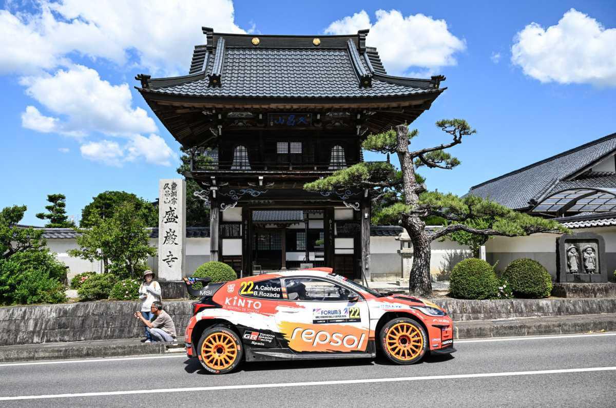 TOYOTA GAZOO Racing Spain: segundo podio de la temporada para Alejandro Cachón y Borja Rozada en el Rallye de Japón