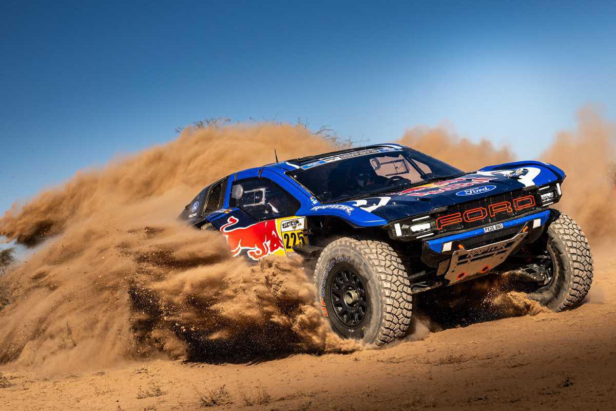 DESAFÍO RUTA 40, ARGENTINA - POSITIVO ENSAYO DE LOS FORD RAPTOR CON LA MIRADA PUESTA EN EL DAKAR 2027