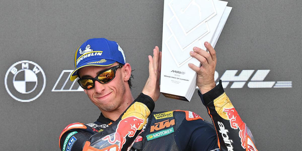 Marc Márquez culmina un fin de semana perfecto con su victoria número 100 Marc Márquez culmina un fin de semana perfecto con su victoria número 100