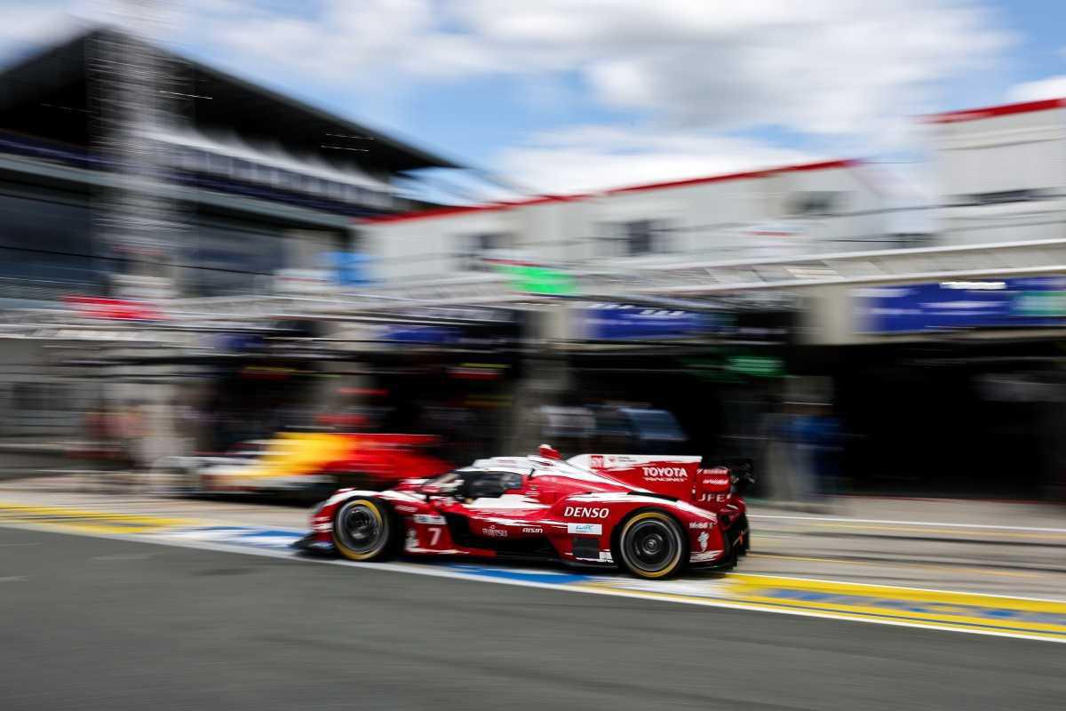 TOYOTA RACING SUPERA EL PRIMER EXAMEN DE LAS 24 HORAS LE MANS Y LUCHARÁ CON LOS DOS TR010 HYBRID POR LA HYPERPOLE