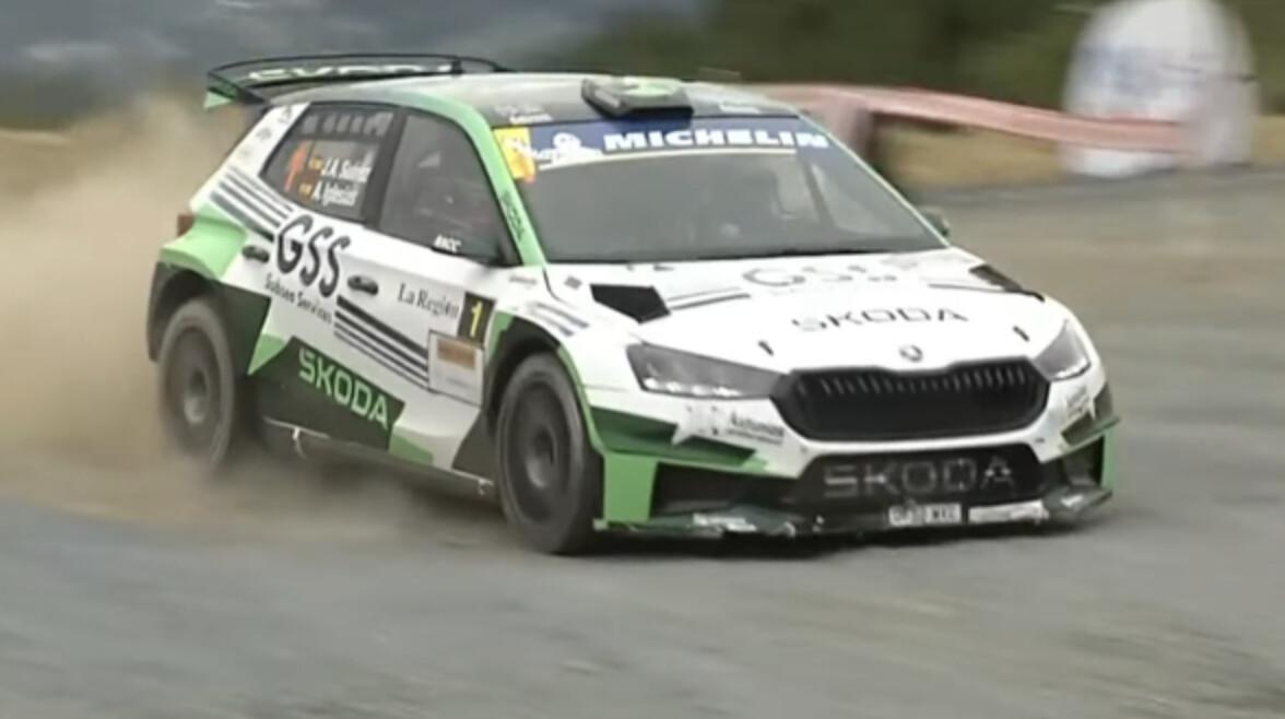 VICTORIA DE ALVARO MUÑIZ EN EL RALLY DE ORENSE. "COHETE" Y PEPE LOPEZ LE ACOMPAÑARON EN EL PODIO VICTORIA DE ALVARO MUÑIZ EN EL RALLY DE ORENSE. "COHETE" Y PEPE LOPEZ LE ACOMPAÑARON EN EL PODIO