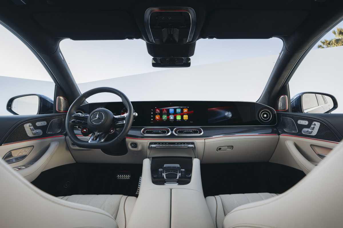 POTENCIA DE V8 EN SU MÁXIMA EXPRESIÓN: LOS NUEVOS MERCEDES-AMG GLE 63 S 4MATIC+ Y MERCEDES-AMG GLS 63 4MATIC+