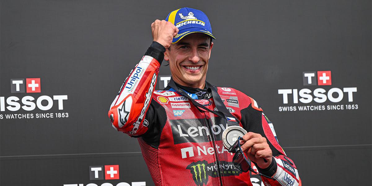 Bagnaia resiste ante Ogura y conquista su primera victoria al Sprint de la temporada