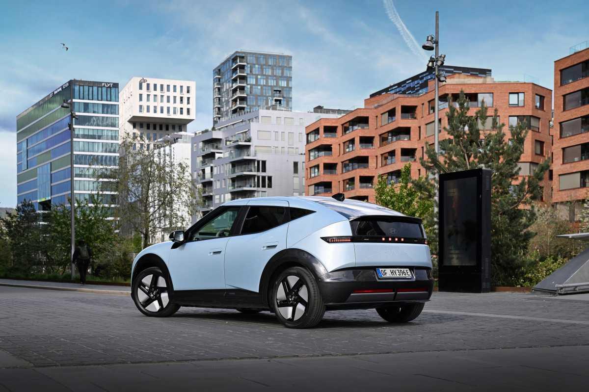 CÓMO IONIQ 3 COMBINA DISEÑO Y TECNOLOGÍA PARA OFRECER UNA EXPERIENCIA MÁS INTUITIVA CON LOS VEHÍCULOS ELÉCTRICOS CÓMO IONIQ 3 COMBINA DISEÑO Y TECNOLOGÍA PARA OFRECER UNA EXPERIENCIA MÁS INTUITIVA CON LOS VEHÍCULOS ELÉCTRICOS