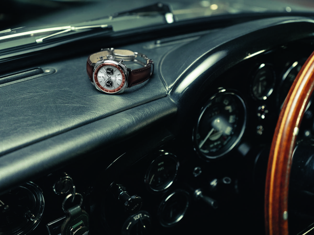 TIEMPO Y VELOCIDAD, REUNIDOS: BREITLING Y ASTON MARTIN PRESENTAN EL TOP TIME TRIBUTE AL ICÓNICO DB5 TIEMPO Y VELOCIDAD, REUNIDOS: BREITLING Y ASTON MARTIN PRESENTAN EL TOP TIME TRIBUTE AL ICÓNICO DB5