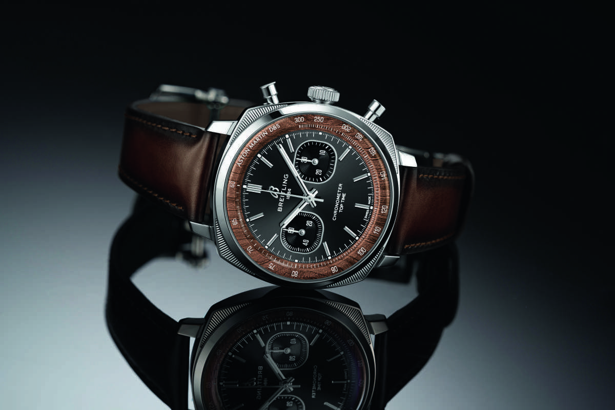 TIEMPO Y VELOCIDAD, REUNIDOS: BREITLING Y ASTON MARTIN PRESENTAN EL TOP TIME TRIBUTE AL ICÓNICO DB5