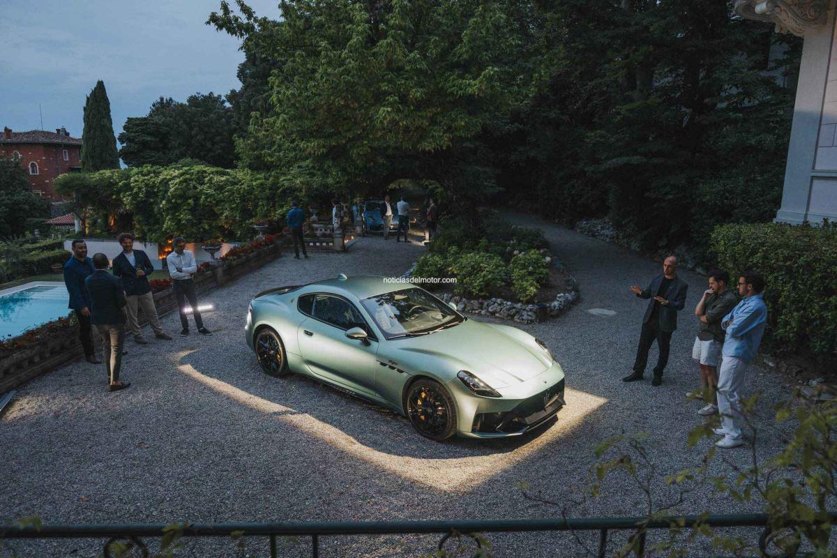 EL MEDIA DRIVE PARA LOS NUEVOS MASERATI GRANTURISMO, GRANCABRIO Y GRECALE CON EL ESPECTACULAR TELÓN DE FONDO DE TRIESTE