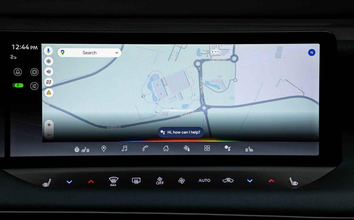 Viajes en verano: cómo calcula un Nissan eléctrico la batería que le quedará al llegar