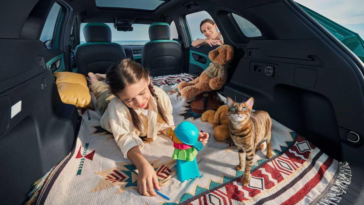 LEPAS L8 SÚPER HÍBRIDO: EL SUV QUE NO DEJA NADA FUERA DE LAS VACACIONES