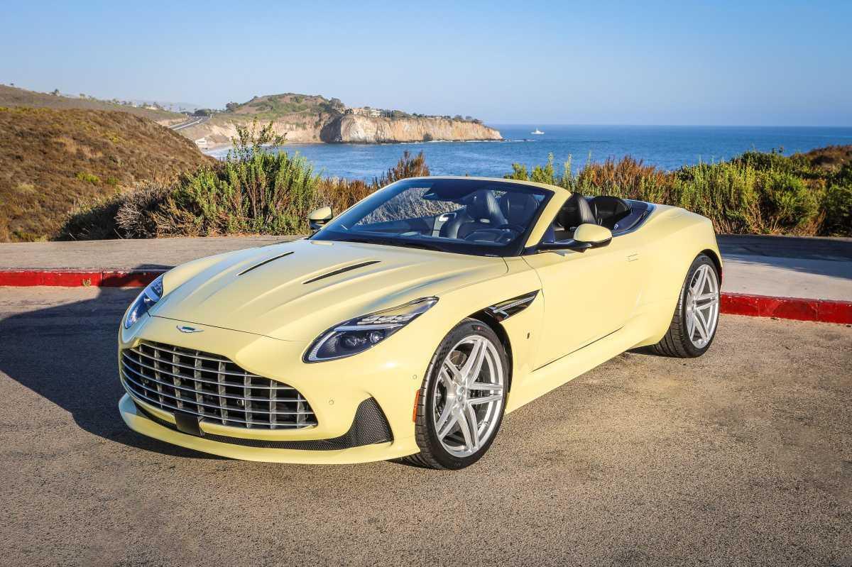 Q BY ASTON MARTIN AND ASTON MARTIN NEWPORT BEACH CELEBRATE THE MARQUE'S HISTORY WITH EXCLUSIVE HERITAGE EDITION COLLECTION