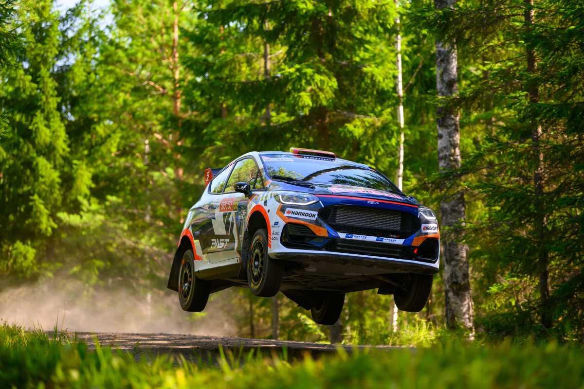 EL TRIUNFO DE GIL MEMBRADO EN FINLANDIA LO RELANZA EN EL FIA JÚNIOR WRC EL TRIUNFO DE GIL MEMBRADO EN FINLANDIA LO RELANZA EN EL FIA JÚNIOR WRC