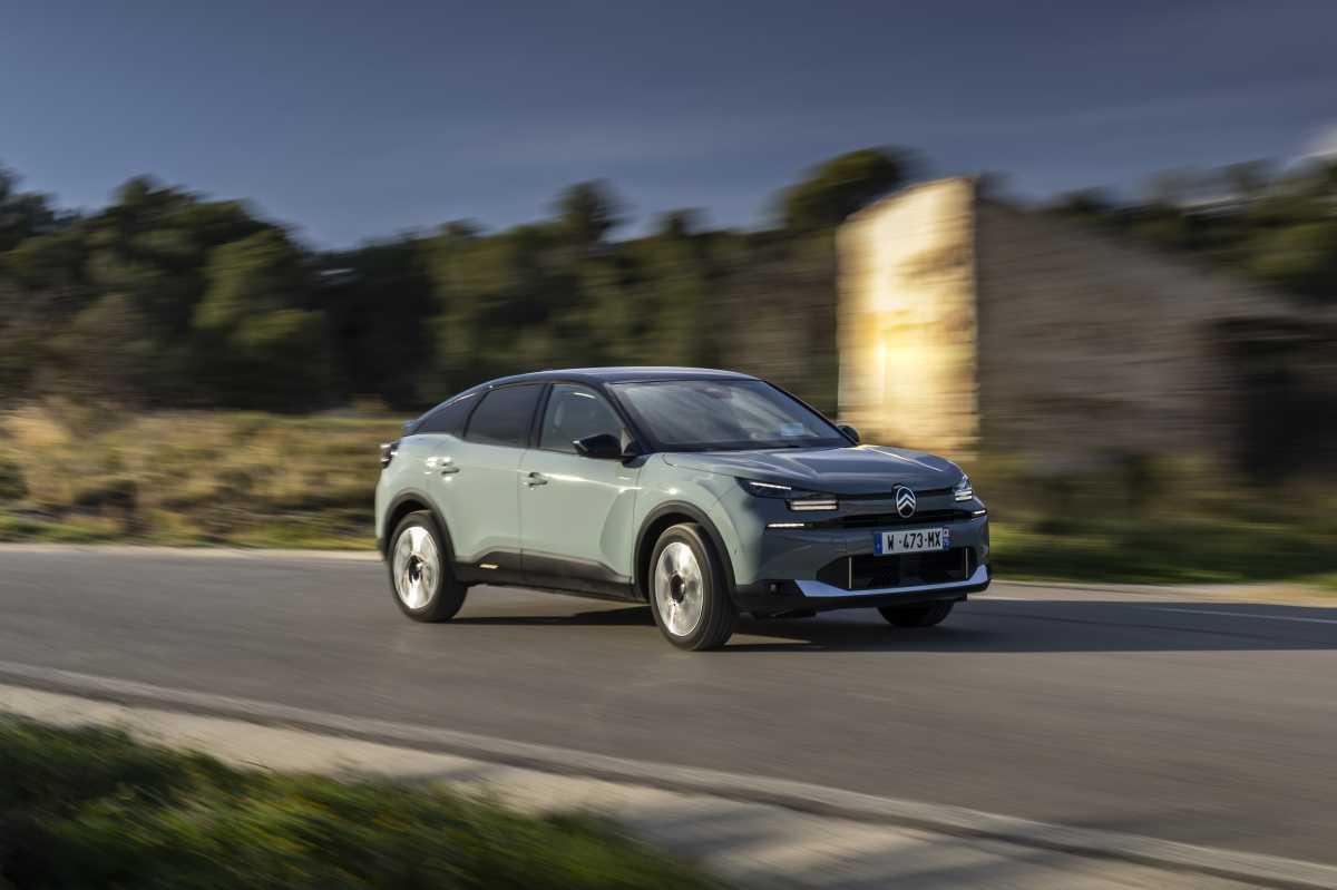 CITROËN: MÁS DE UN SIGLO DE COMPROMISO CON EL CONFORT CITROËN: MÁS DE UN SIGLO DE COMPROMISO CON EL CONFORT