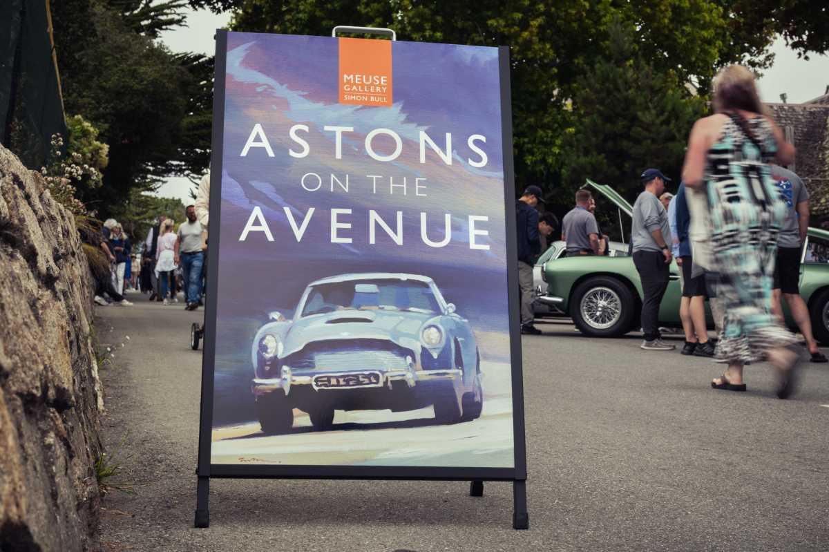 ASTON MARTIN RINDE HOMENAJE A SU TRADICIÓN EN LAS CARRERAS DURANTE LA MONTEREY CAR WEEK