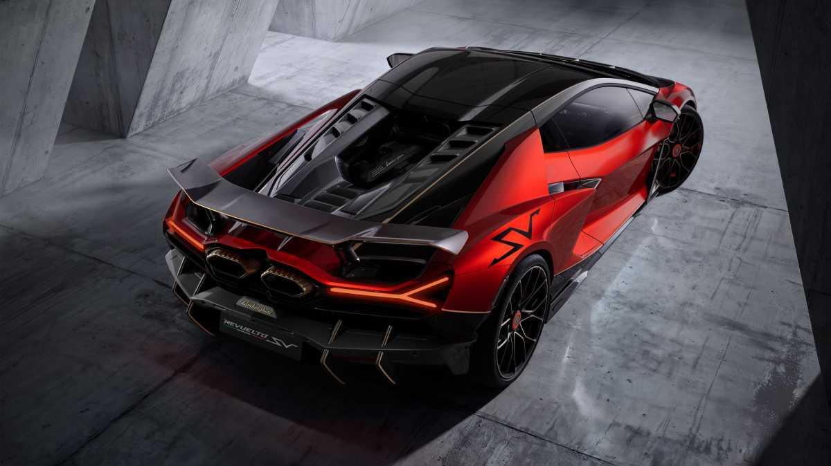 LAMBORGHINI REVUELTO SV: UNA NUEVA DIMENSIÓN DE LA CONDUCCIÓN LAMBORGHINI REVUELTO SV: UNA NUEVA DIMENSIÓN DE LA CONDUCCIÓN
