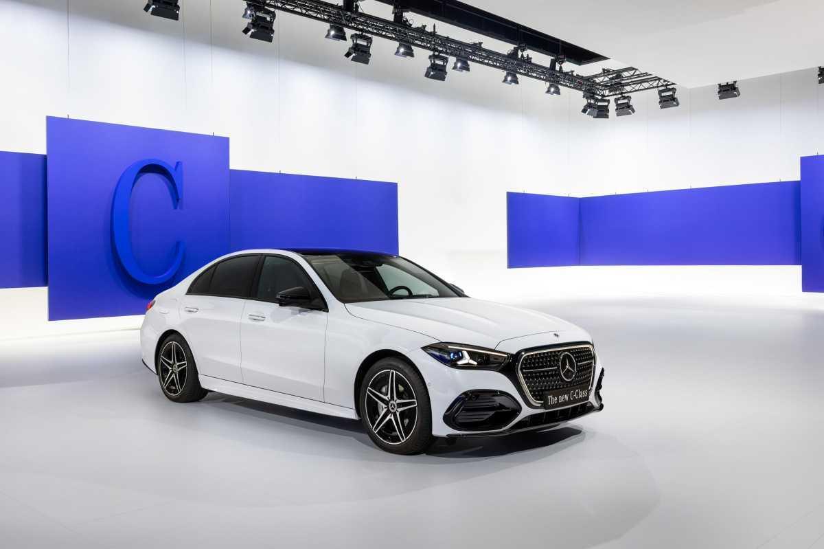 EL NUEVO MERCEDES-BENZ CLASE C: FUERZA REFINADA. LEGADO EN CONTINUIDAD
