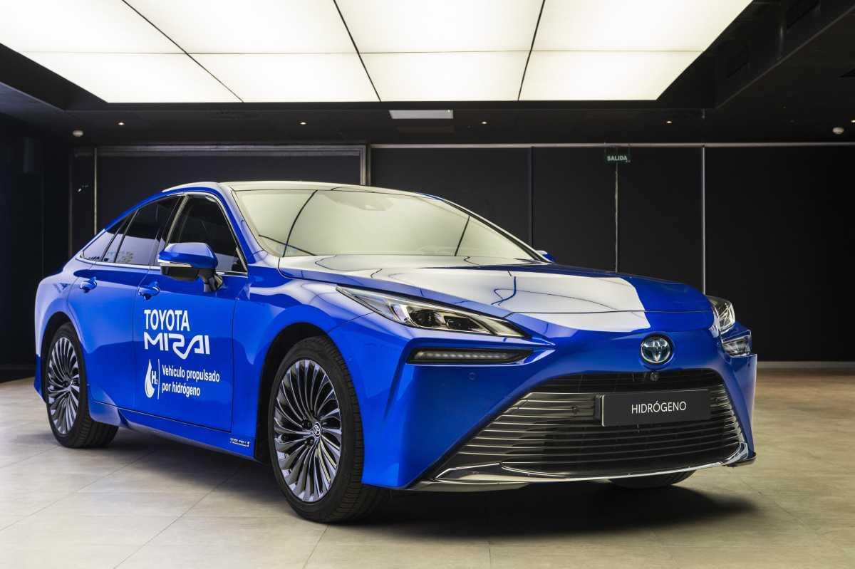 TOYOTA: MÁS DE 30 AÑOS DE ELECTRIFICACIÓN, CUATRO TECNOLOGÍAS Y UN CAMINO HACIA UNA MOVILIDAD SOSTENIBLE