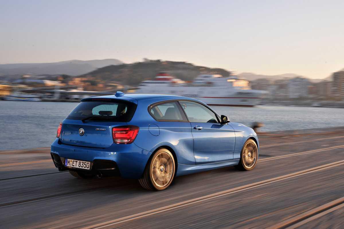 EL BMW SERIE 1: MÁS DE DOS DÉCADAS REINVENTANDO EL COMPACTO PREMIUM EL BMW SERIE 1: MÁS DE DOS DÉCADAS REINVENTANDO EL COMPACTO PREMIUM