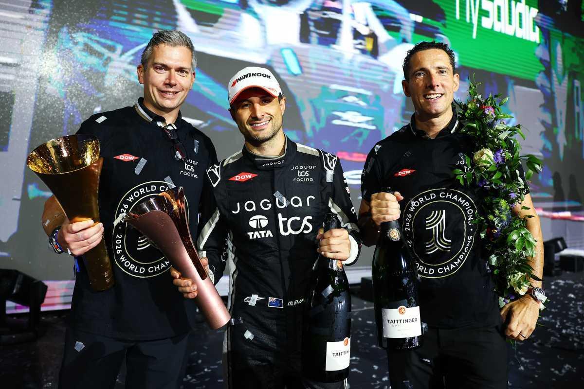 JAGUAR TCS RACING HACE HISTORIA: BICAMPEÓN DEL MUNDO DE EQUIPOS DE LA ABB FIA FÓRMULA E 2025/26
