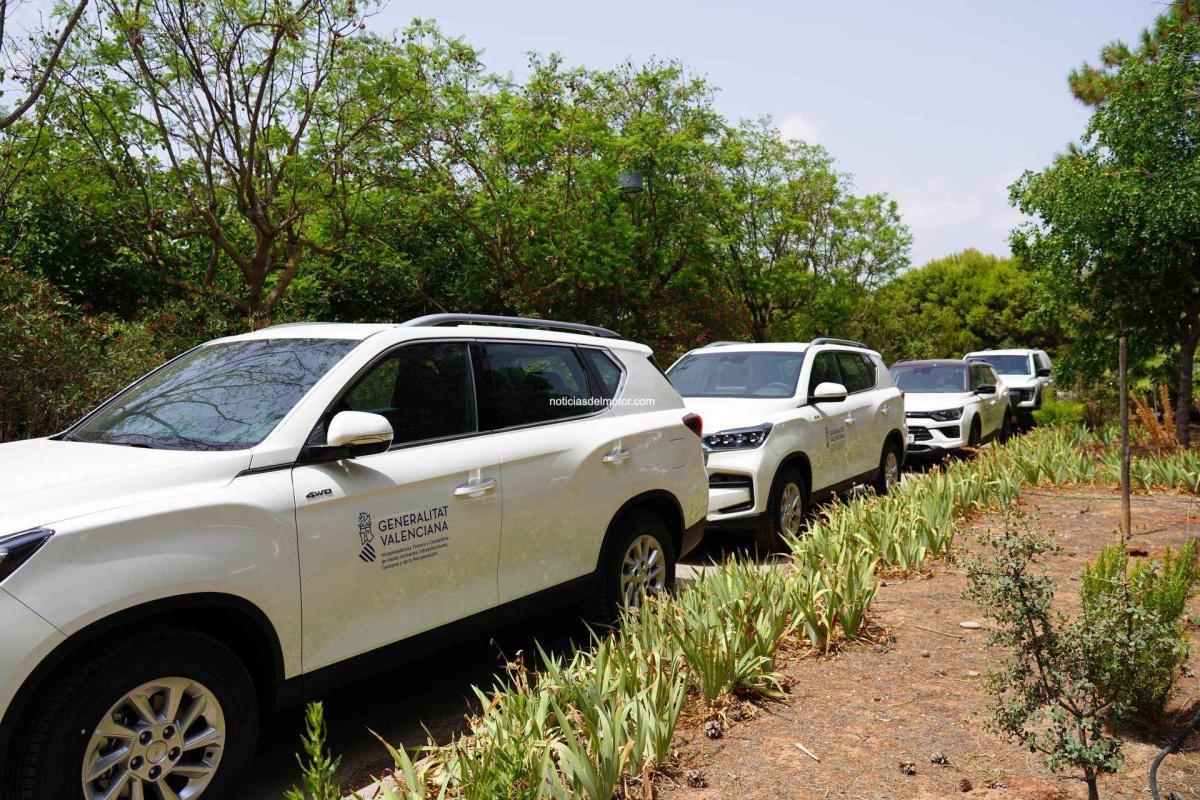 EL PARQUE MÓVIL DE LOS AGENTES MEDIOAMBIENTALES DE LA COMUNIDAD VALENCIANA SE REFUERZA CON 21 NUEVOS VEHÍCULOS DE KGM EL PARQUE MÓVIL DE LOS AGENTES MEDIOAMBIENTALES DE LA COMUNIDAD VALENCIANA SE REFUERZA CON 21 NUEVOS VEHÍCULOS DE KGM