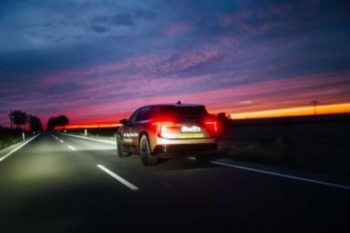  EL ŠKODA PEAQ ESTABLECE UN RÉCORD DE AUTONOMÍA, 936 KM SIN RECARGAR, ENTRE LOS SUV ELÉCTRICOS DE SIETE PLAZAS