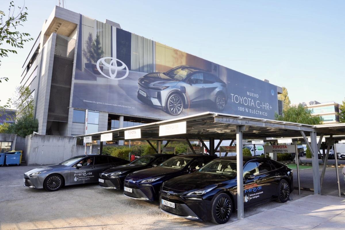 Toyota España demuestra el potencial del hidrógeno con 15 Toyota Mirai en la Caravana del Hidrógeno