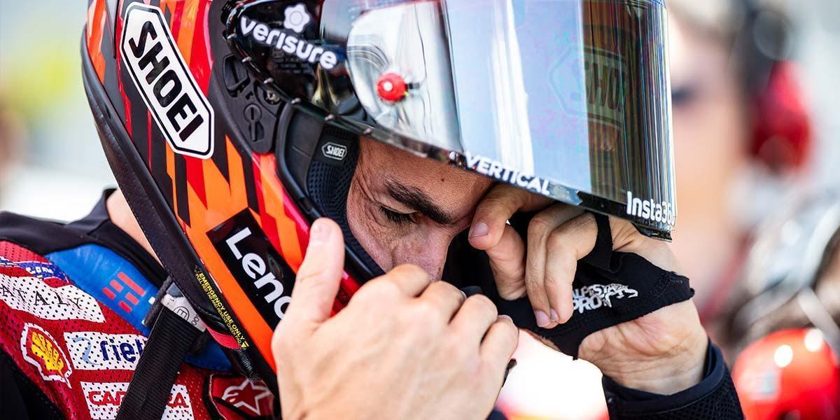 Acosta resiste el ataque de Aprilia para conquistar una soñada primera victoria Acosta resiste el ataque de Aprilia para conquistar una soñada primera victoria