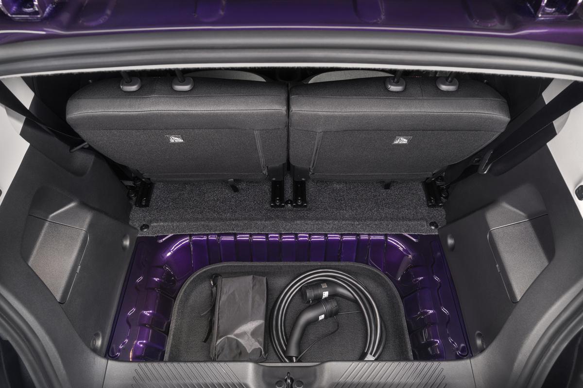 Inteligente, divertido, nace el nuevo Nissan PIXO 100% eléctrico Inteligente, divertido, nace el nuevo Nissan PIXO 100% eléctrico