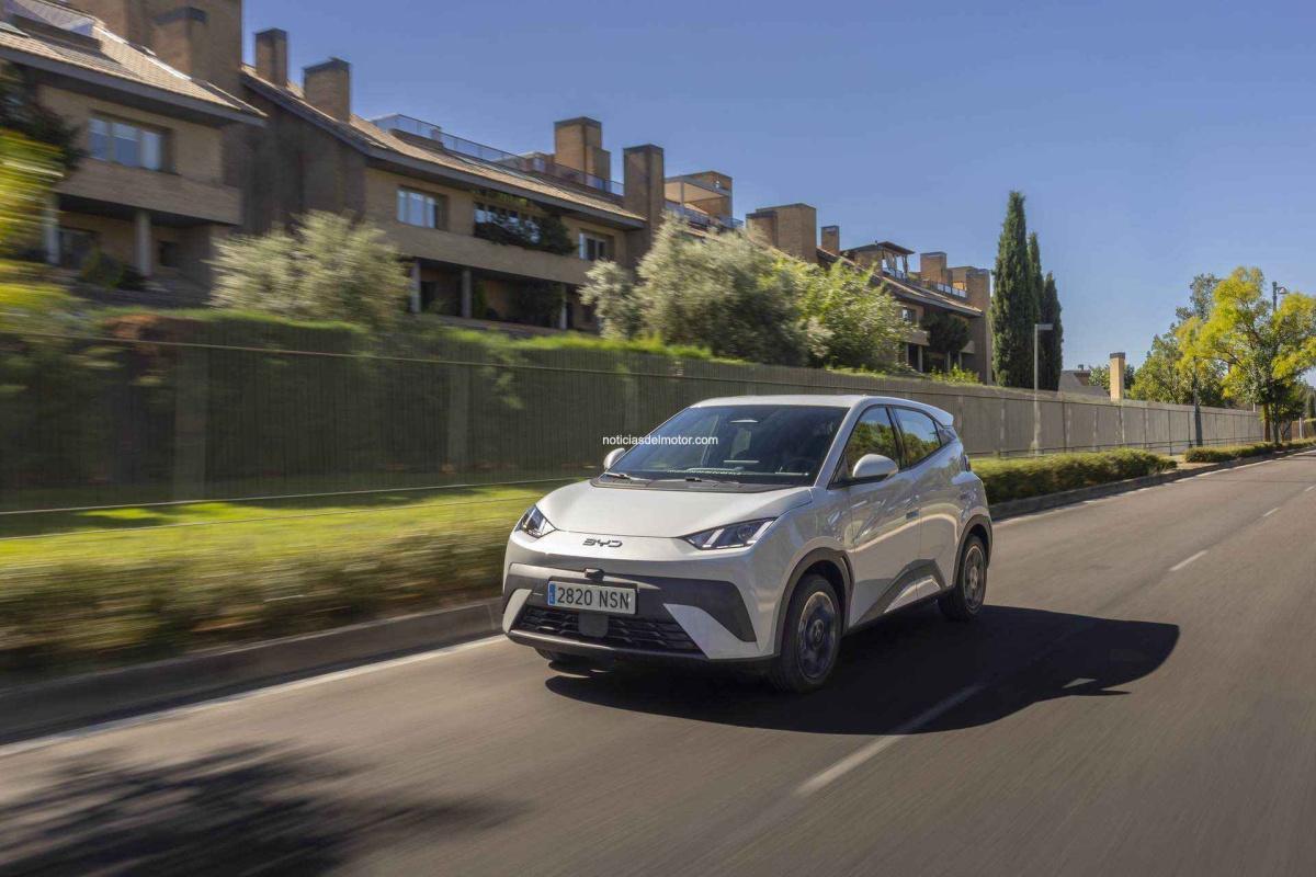 EL BYD DOLPHIN SURF EVOLUCIONA CON MÁS TECNOLOGÍA, FLEXIBILIDAD Y AHORA CON CINCO PLAZAS EL BYD DOLPHIN SURF EVOLUCIONA CON MÁS TECNOLOGÍA, FLEXIBILIDAD Y AHORA CON CINCO PLAZAS