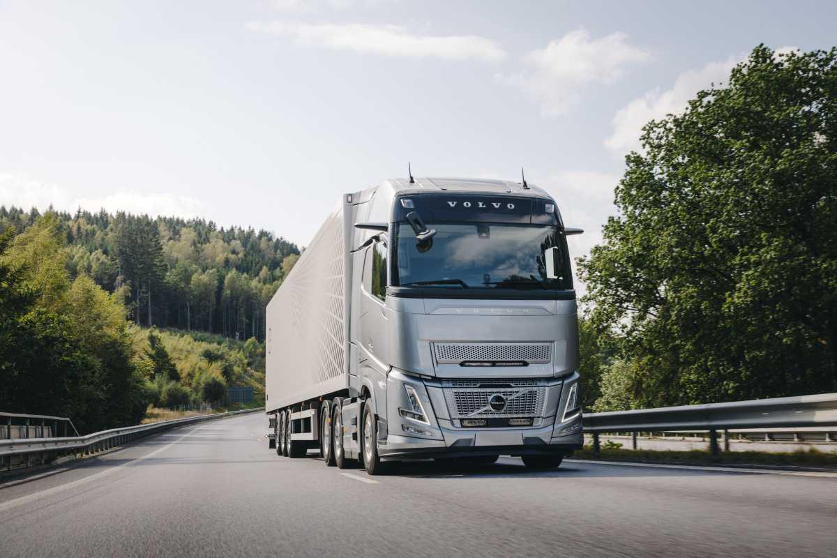 MUCHO MÁS QUE AERODINÁMICA: ASÍ TRANSFORMA EL VOLVO FH AERO LA EXPERIENCIA DE CONDUCCIÓN
