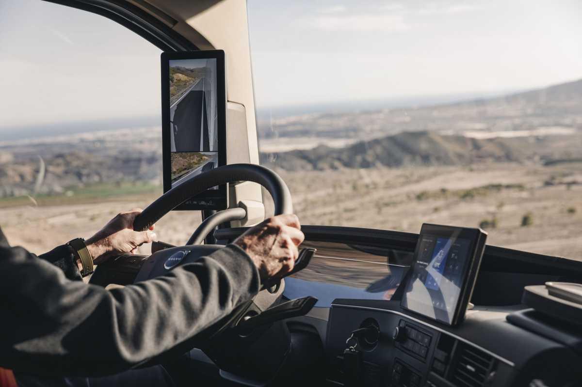 MUCHO MÁS QUE AERODINÁMICA: ASÍ TRANSFORMA EL VOLVO FH AERO LA EXPERIENCIA DE CONDUCCIÓN
