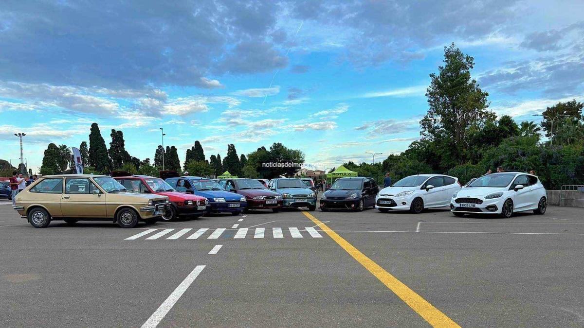 VOLVER A CASA: 50 AÑOS DE FORD ESPAÑA DESDE EL RETROVISOR DE MI FIESTA