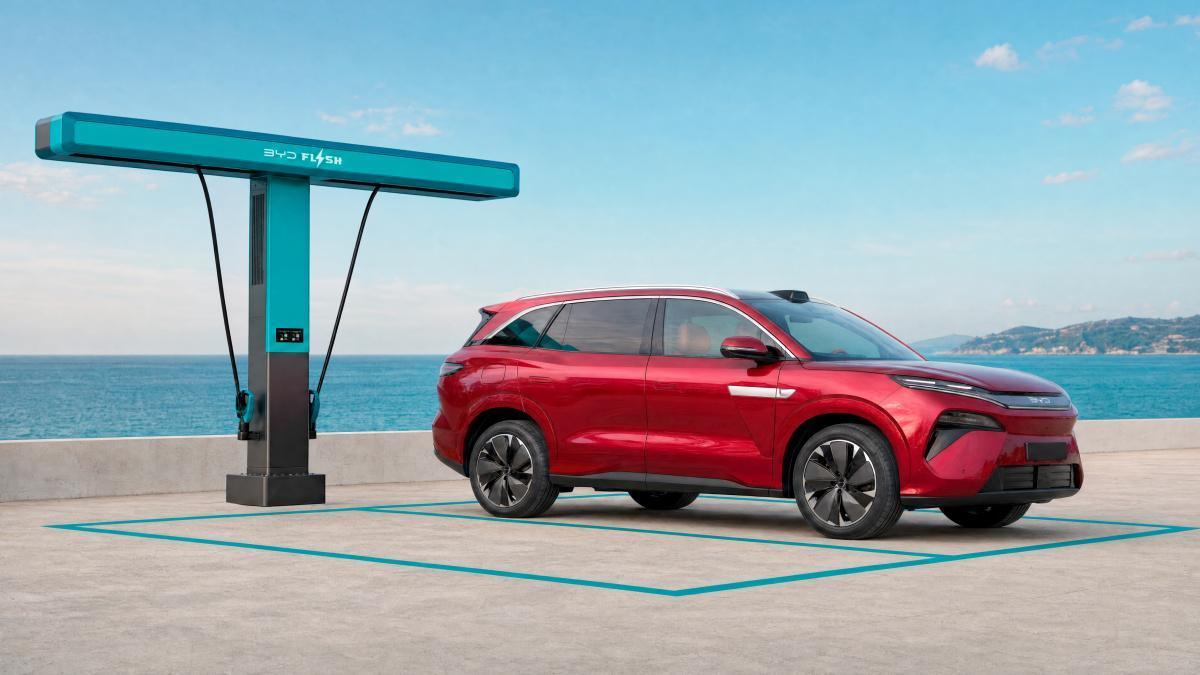 DE PIONERA EN BATERÍAS A LÍDER MUNDIAL DE VEHÍCULOS ENCHUFABLES: LOS 10 HITOS DE LA REVOLUCIÓN TECNOLÓGICA E INDUSTRIAL DE BYD