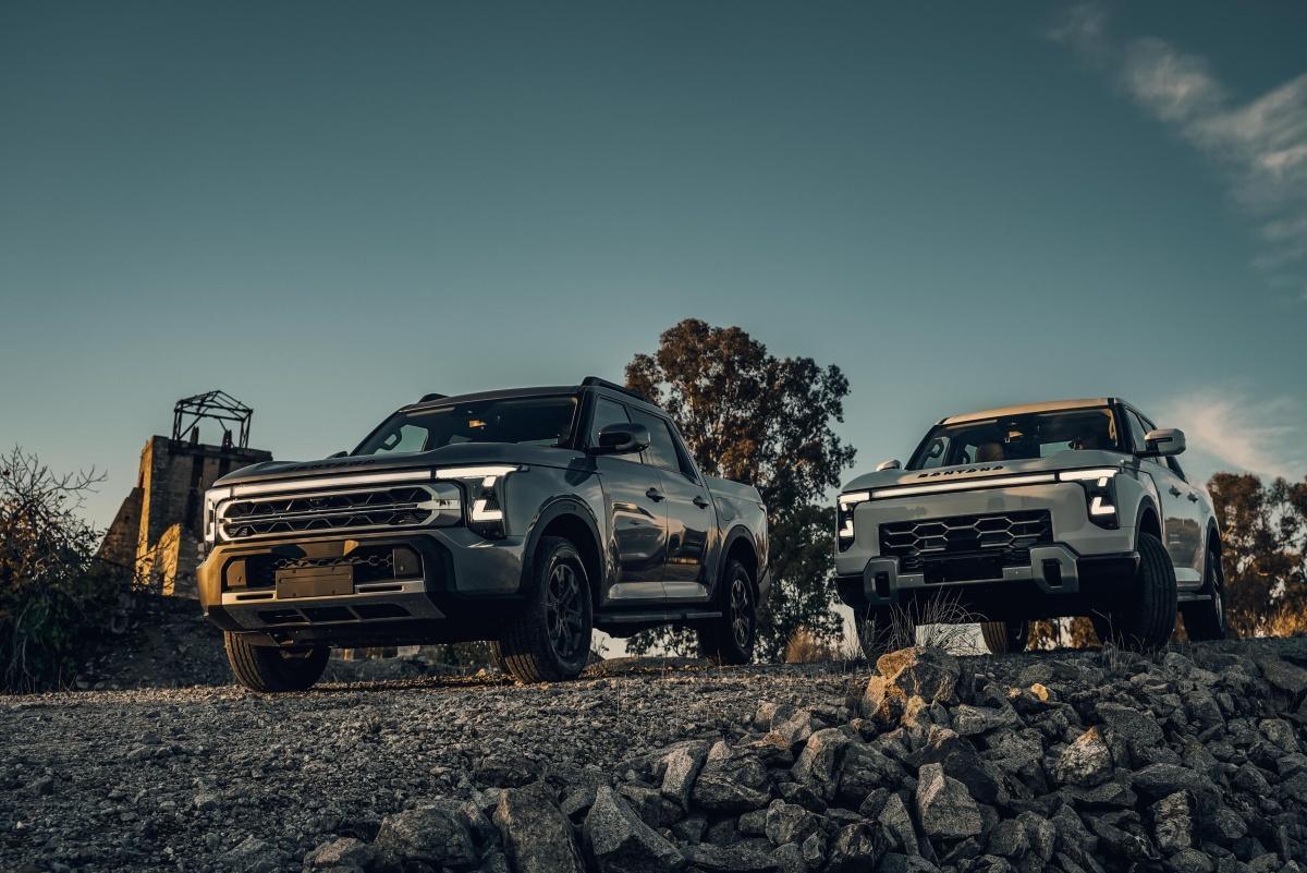 10 SOLUCIONES QUE DEMUESTRAN QUE EL SANTANA 400 ES UN AUTÉNTICO 4X4 CON FORMATO PICK-UP