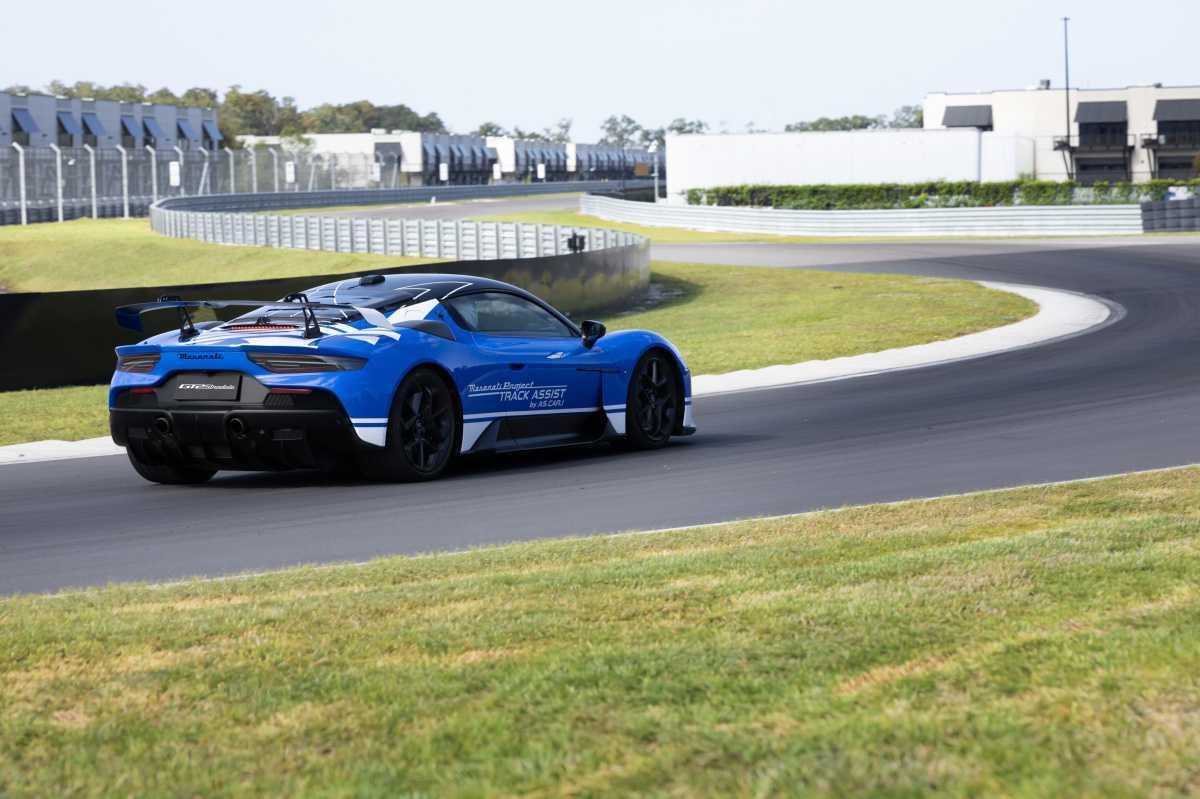 MASERATI CORSE PRESENTA EL MASERATI PROJECT TRACK ASSIST BY AS.CAR.I EN EL MOTORSPORTS CLUB OF CLUBS 2026 EN TAMPA, FLORIDA MASERATI CORSE PRESENTA EL MASERATI PROJECT TRACK ASSIST BY AS.CAR.I EN EL MOTORSPORTS CLUB OF CLUBS 2026 EN TAMPA, FLORIDA