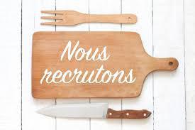 LE LAMPARO RECRUTE POUR LA SAISON 2018 . POUR TOUS RENSEIGNEMENTS CONTACTER DIRECTEMENT LE RESTAURANT