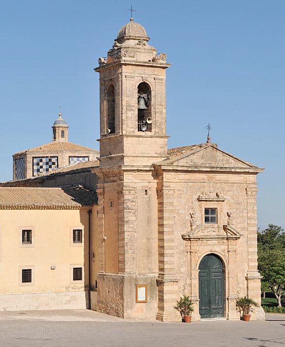 Santuario Maria SS. Di Gulfi - Shrine of Most Holy Mary of Gulfi Santuario Maria SS. Di Gulfi - Shrine of Most Holy Mary of Gulfi